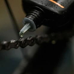 Dynamic Lubrifiant Pour Chaîne Bio All Round 100ml -Nettoyage et entretien Soldes DY 043 Dynamic All round lube bio 1