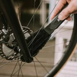 Dynamic Brosse Pour Jantes Et Composants -Nettoyage et entretien Soldes Dynamic Wheel and Component Brush DY 078 3