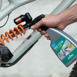 Motorex BIKE CLEANING KIT Kit D'entretien -Nettoyage et entretien Soldes Motorex Bike Cleaning Kit 305071 c