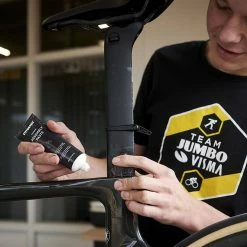 Dynamic Pâte De Montage Pour Carbone 20g -Nettoyage et entretien Soldes bram berkien team jumbo visma dynamic bike care 2021 6